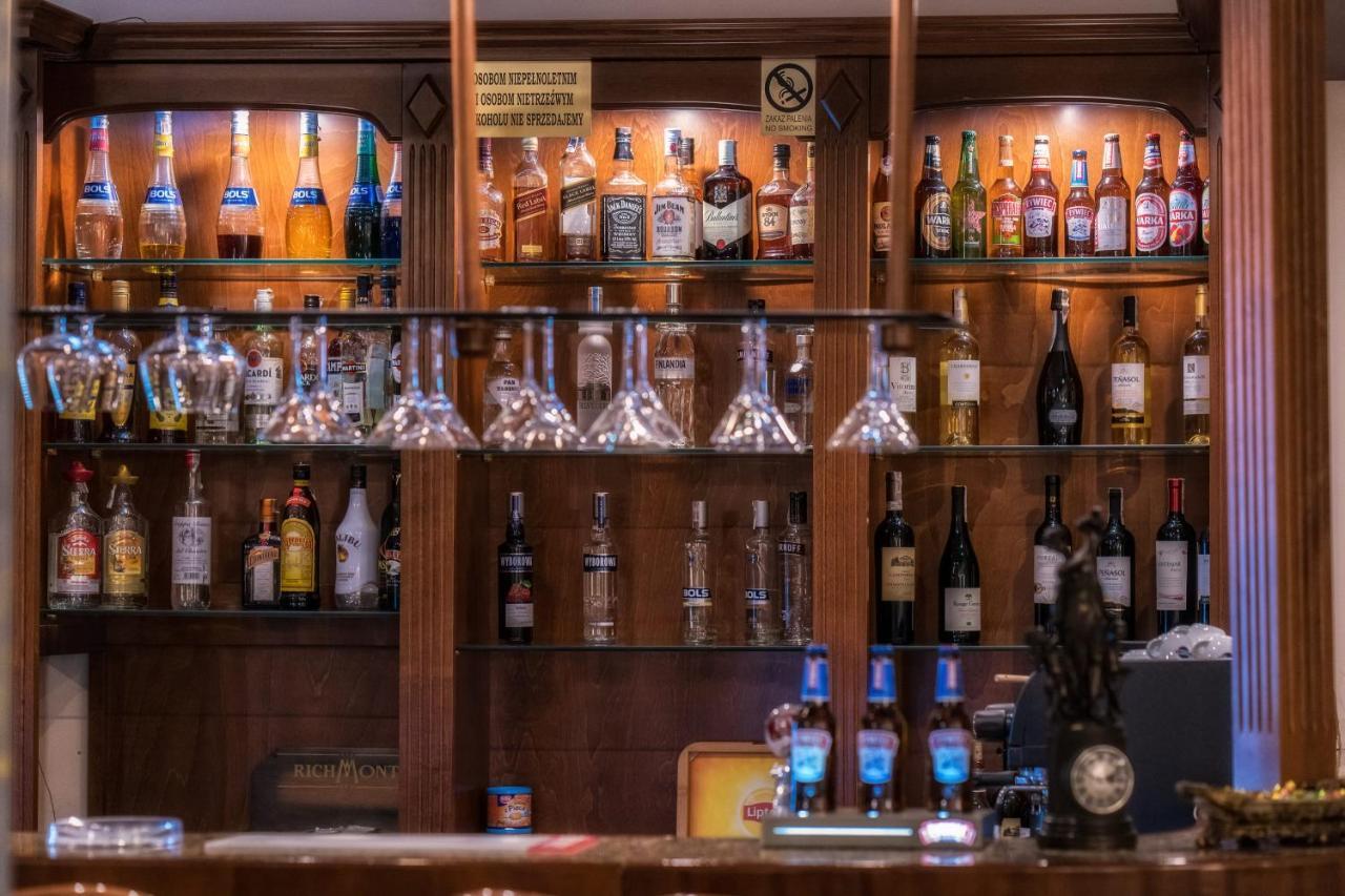 杜瓦雷克史卡温斯基酒店 斯卡维纳 外观 照片